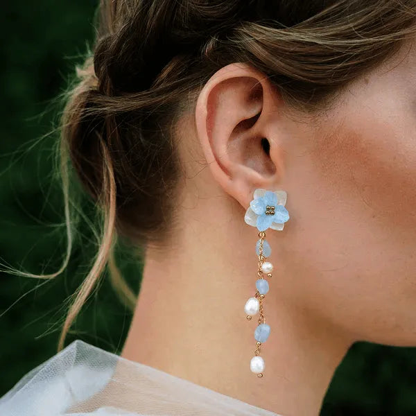 wear-real-hydrangea-pearl-earrings
